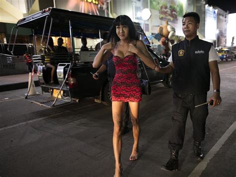 Husband sharing his wife with black. . Thai lady gang bang porn